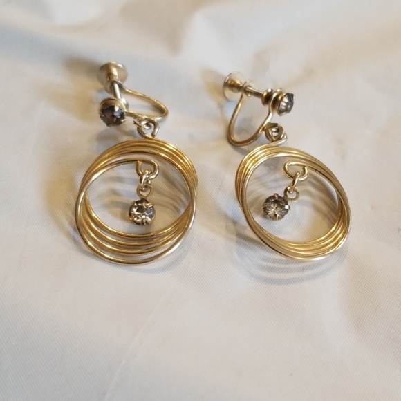 Earrings - Picture 2 of 3